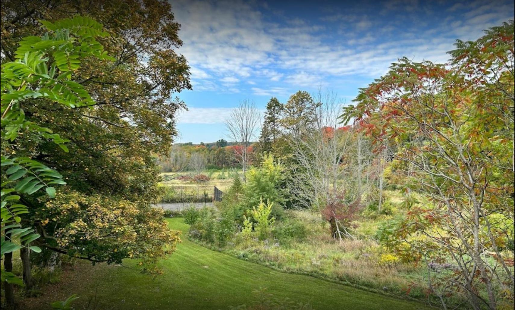 Caledon Manor And Country Inn Exterior photo